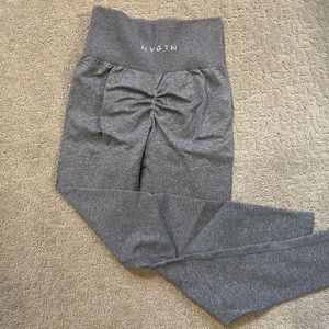 NVGTN Scrunch Seamless Leggings
